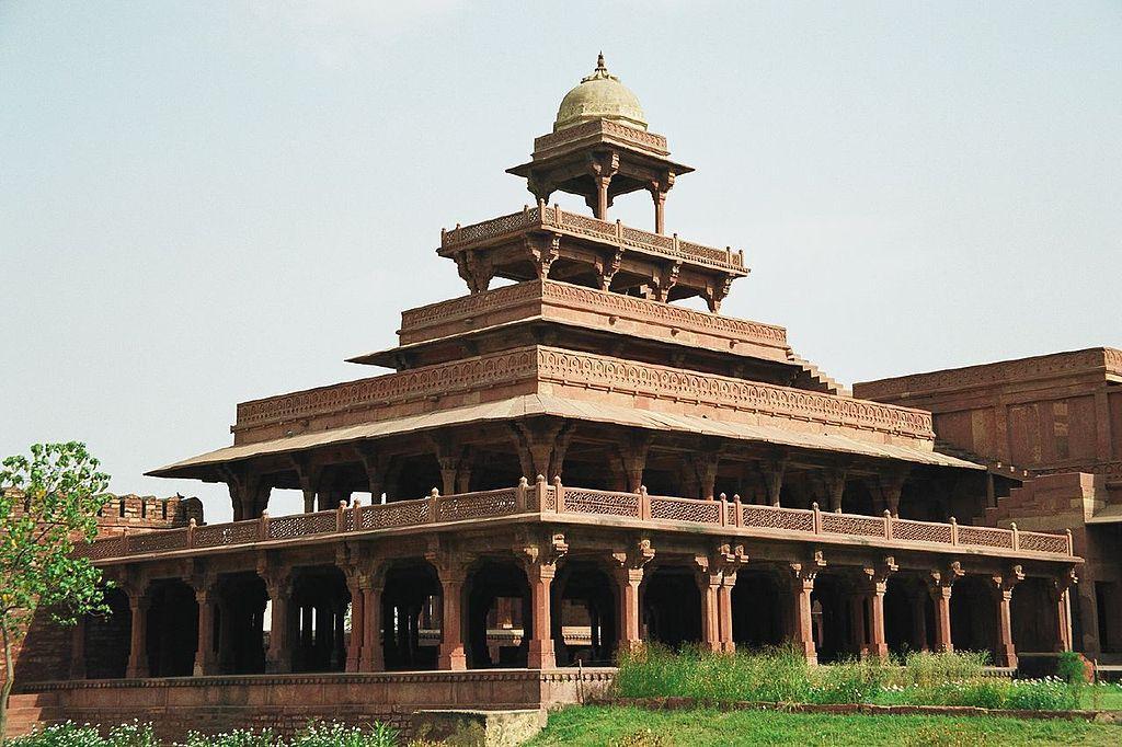 1024px fatehpur sikri panch mahal