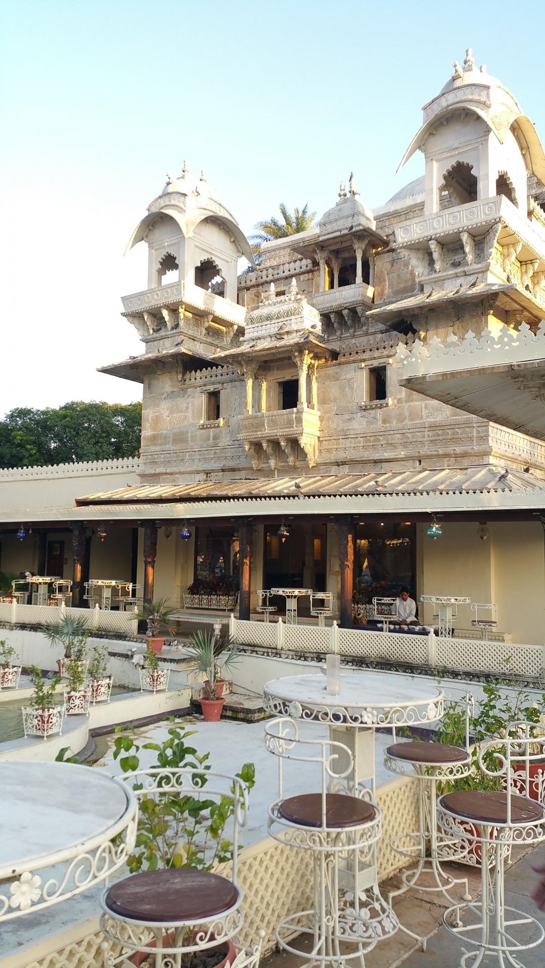 Lago pichola1